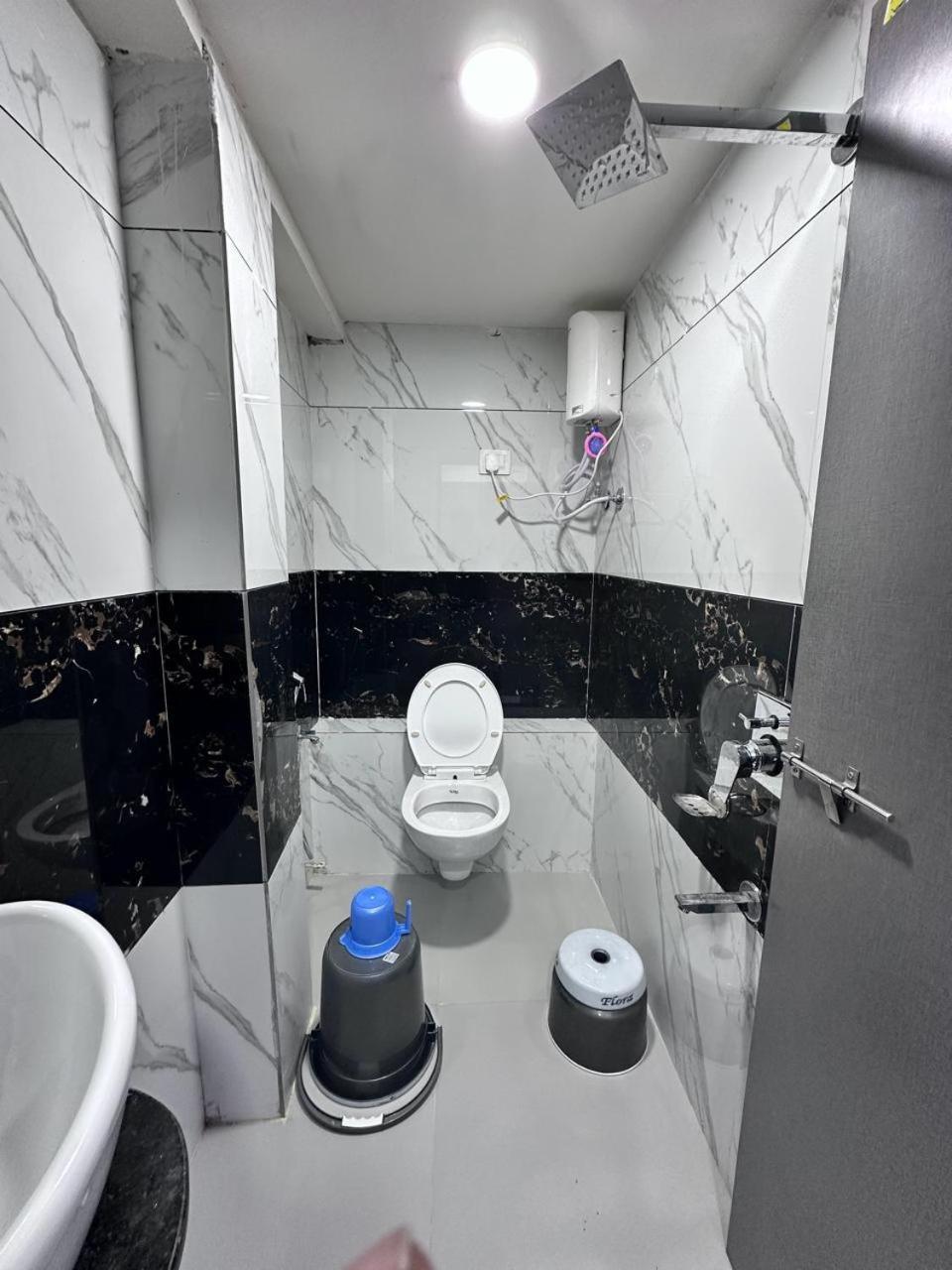 Hotel Season Ahmedabad Eksteriør billede