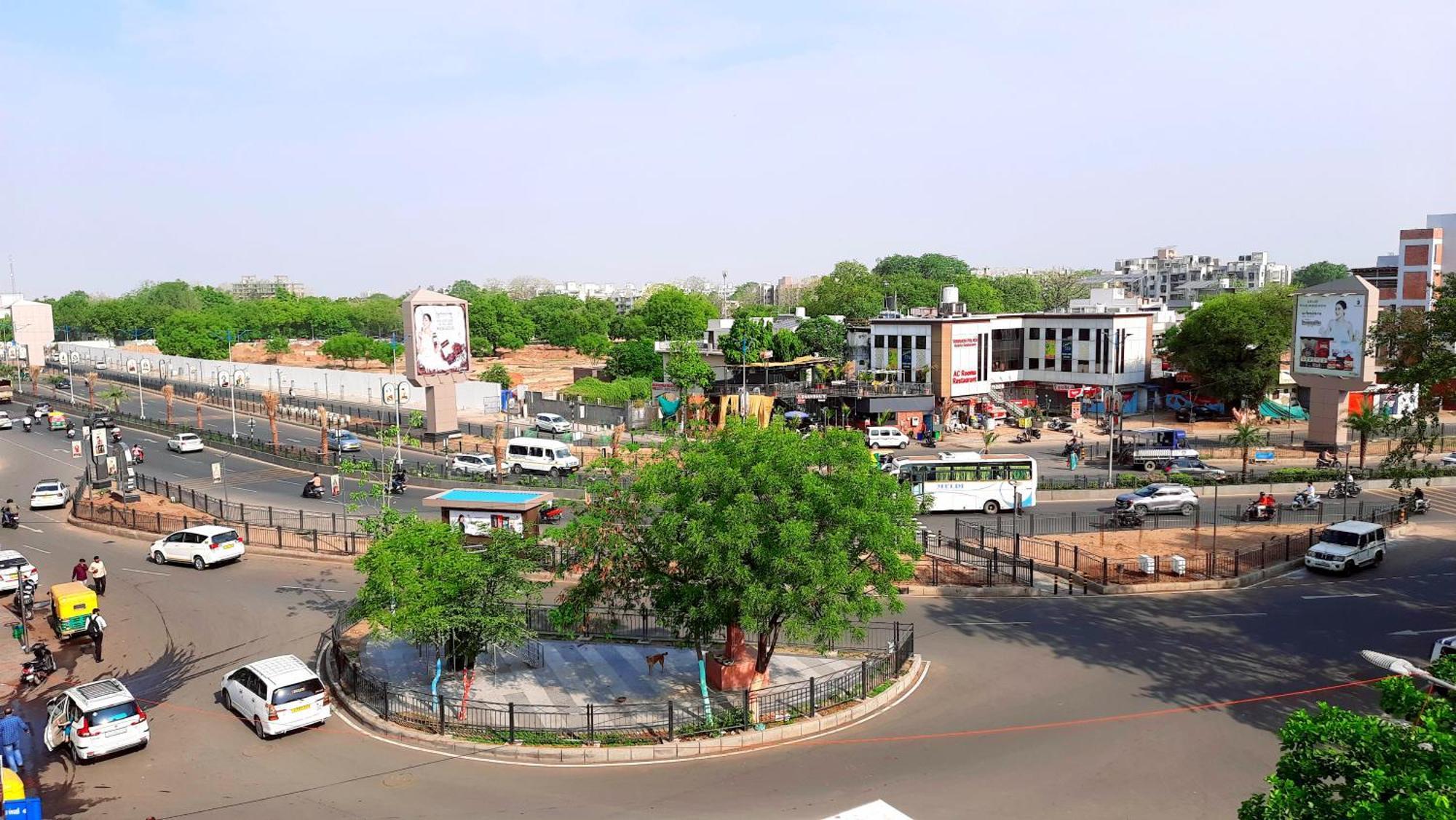 Hotel Season Ahmedabad Eksteriør billede